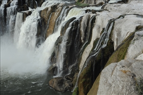 Shoshone Falls